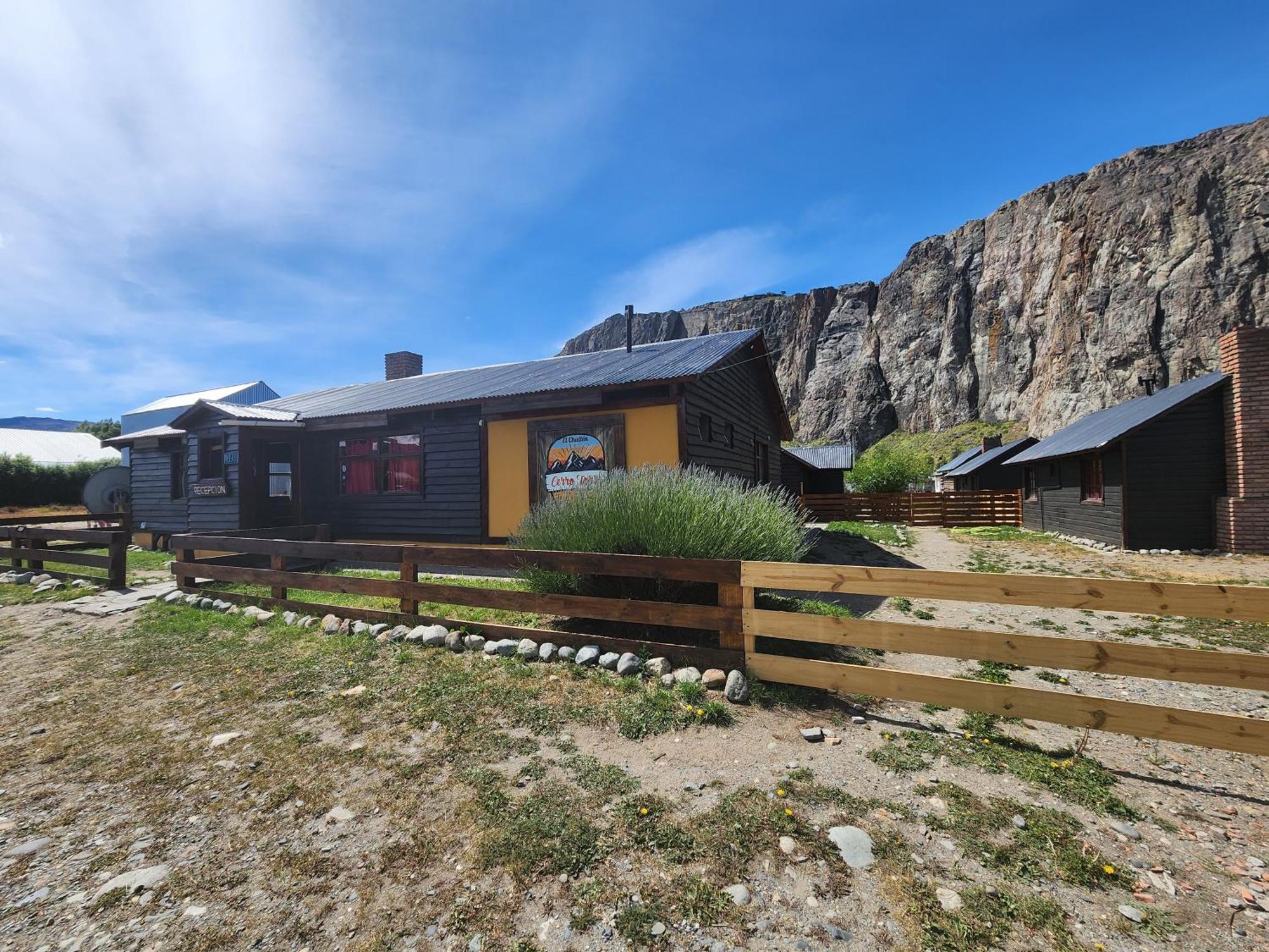 Hostel Cerro Torres เอลชัลเตน ภายนอก รูปภาพ
